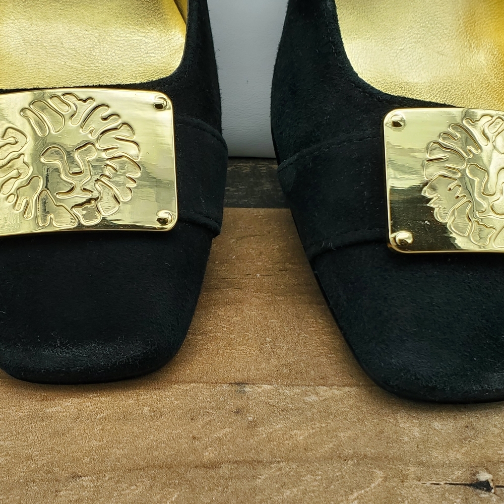 Anne Klein sueded monogram pumps 7.5 - Picture 5 of 8
